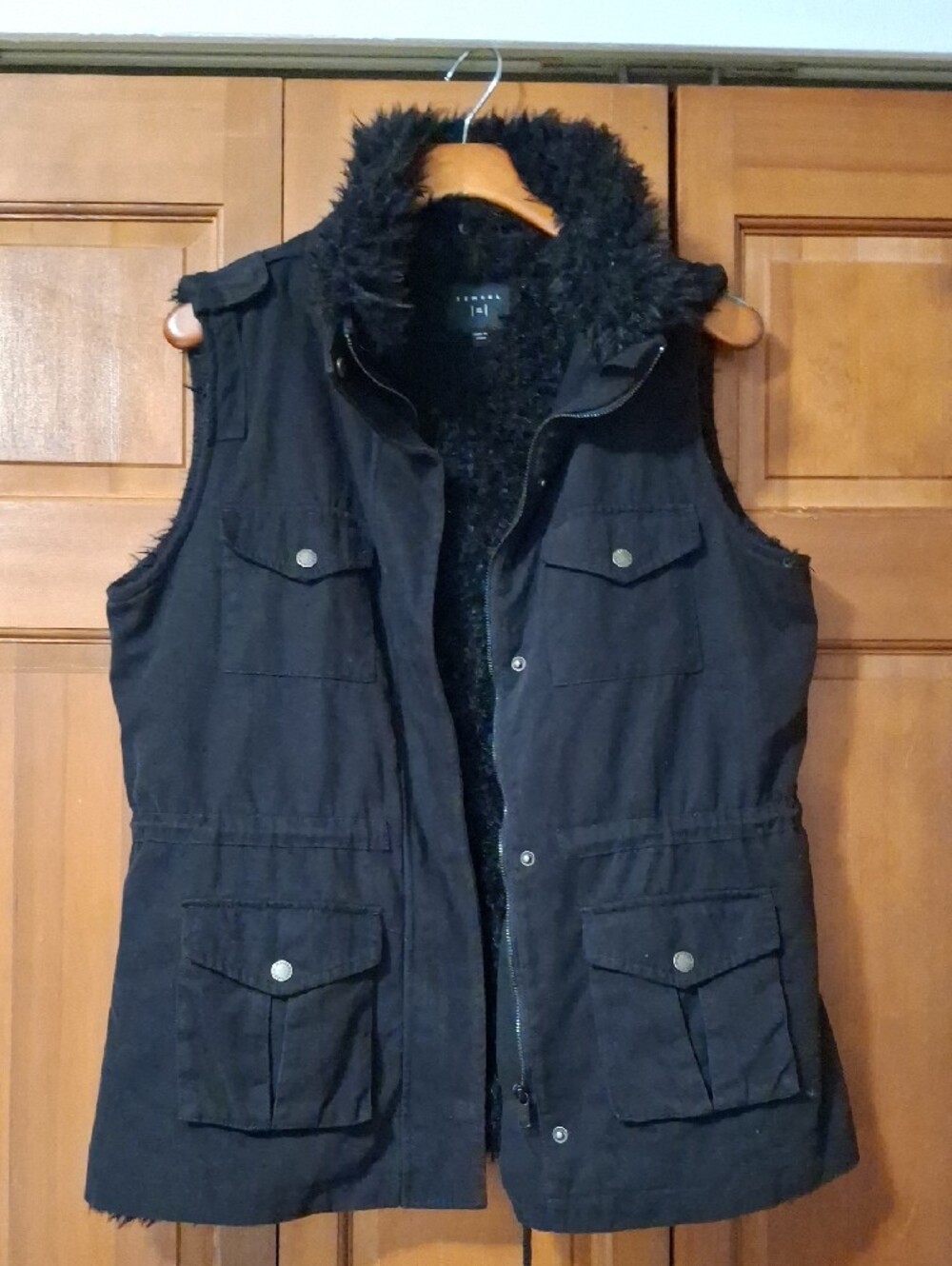 Tinsel Black Faux-Fur Utility Vest Size XL Full Zip Pockets